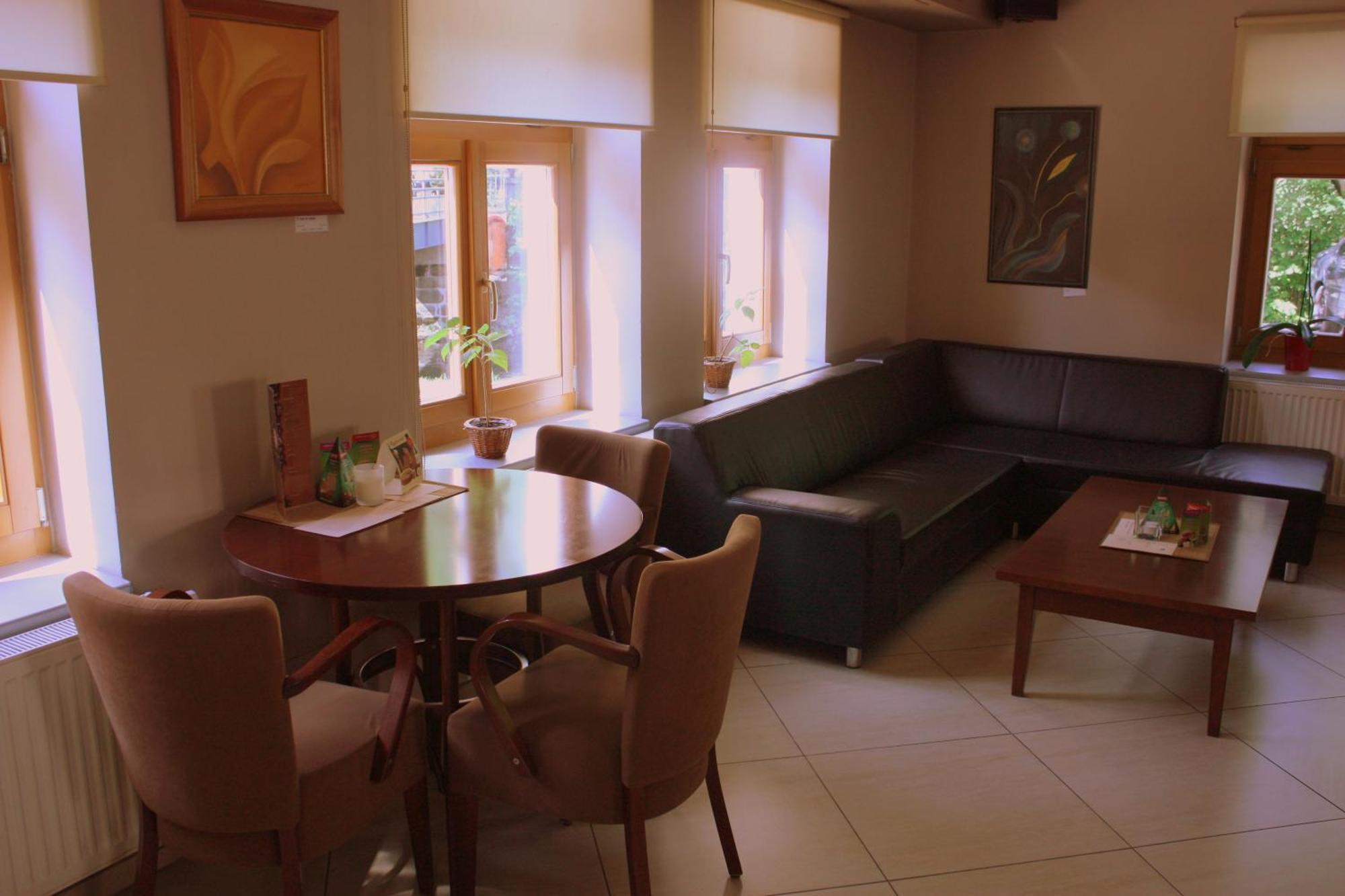 Penzion a CaféRestaurant U lávky Chrudim Exterior foto